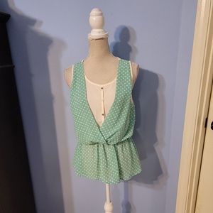 Pretty Good Medium Womens Blouse